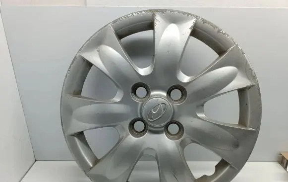 Hyundai Getz R14 wheel hub/cap/trim 529601C450