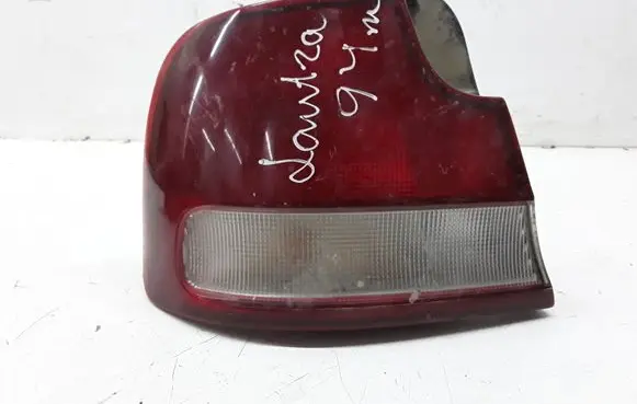 Hyundai Lantra I Rear/tail lights 2357NA