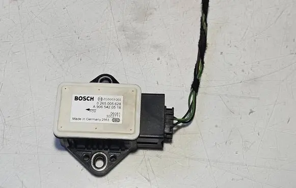 Mercedes-Benz Vito Viano W639 ESP acceleration yaw rate sensor A9065420518 0265005628