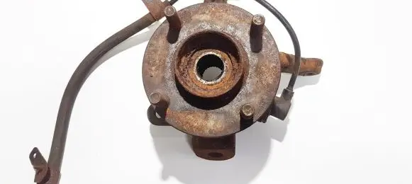 Nissan Almera N16 Front wheel hub