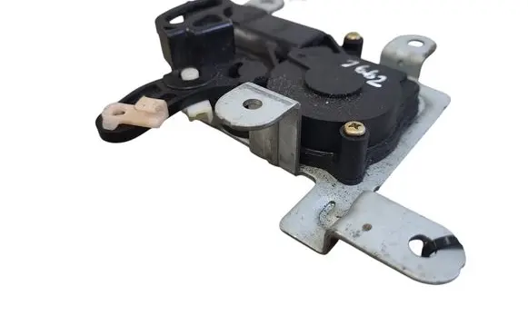 KIA Sorento Tailgate boot lock/latch motor 812408E000
