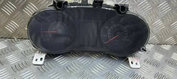 Mitsubishi ASX Speedometer (instrument cluster) 8100B727