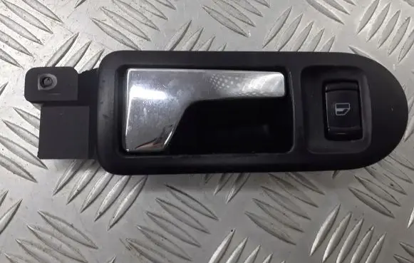 Volkswagen PASSAT B5.5 Rear door interior handle trim 3B1837114