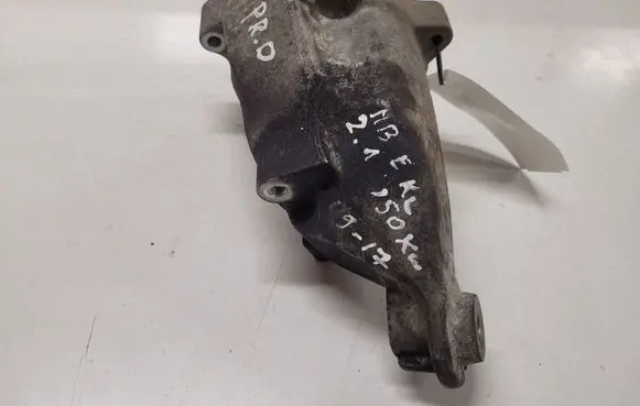 Mercedes-Benz C W204 Engine mounting bracket A6512233404