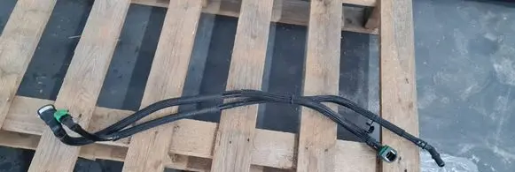 Chrysler Pacifica Fuel line pipe 