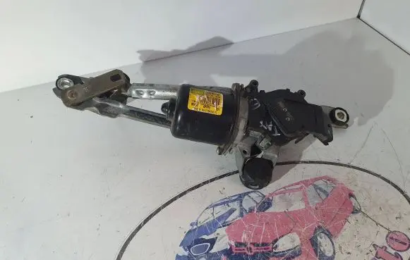 Toyota Aygo AB10 Front wiper linkage and motor 53565002