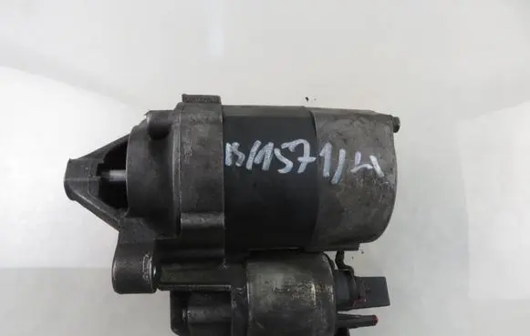 Renault Scenic II - Grand scenic II Starter motor TS10E3 8200266777B
