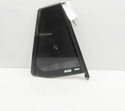 BMW 5 G30 G31 G38 Rear side window 7336996