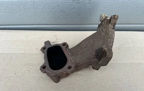 Nissan King Cab, Navara Exhaust manifold 14440VK500