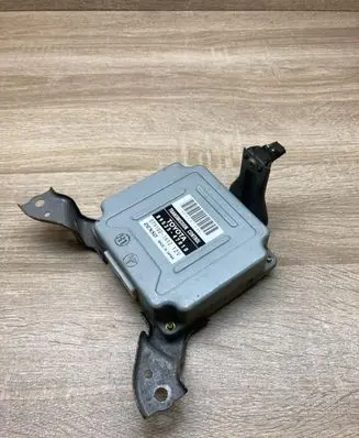 Toyota Prius (XW20) Gearbox control unit/module 8953547010