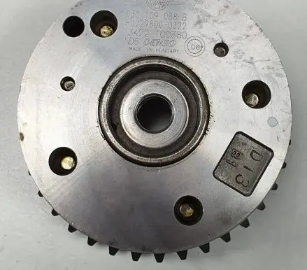 Volkswagen PASSAT B6 Timing chain sprocket 03C109088B