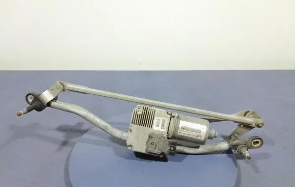 Audi A4 S4 B8 8K Front wiper linkage and motor 8K1955119A