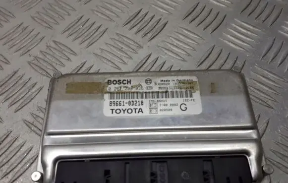 Toyota Yaris Engine control unit/module 89661-0D210