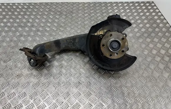 BMW 2 F45 Rear wheel hub 