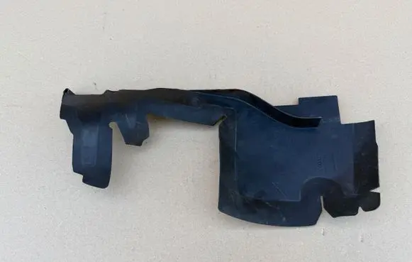 Audi TT TTS Mk2 Intercooler air guide/duct channel 8J0121283A