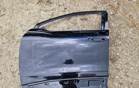 Audi Q4 e-tron Front door 89A831111