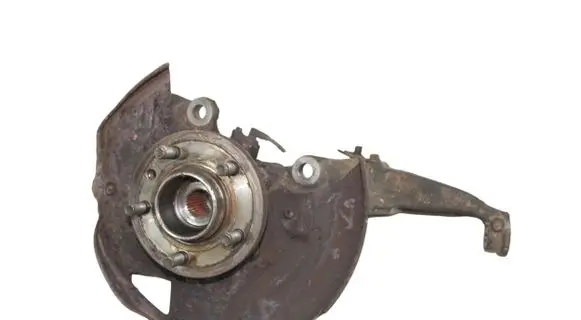 Land Rover Discovery 3 - LR3 Front wheel hub