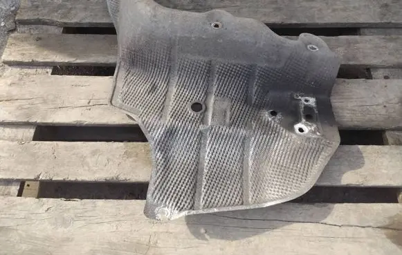 Audi A6 S6 C6 4F Battery tray heat shield 