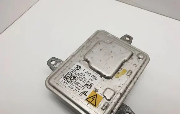 BMW 3 F30 F35 F31 Headlight ballast module Xenon 7296090 130732931715 10EEG141013