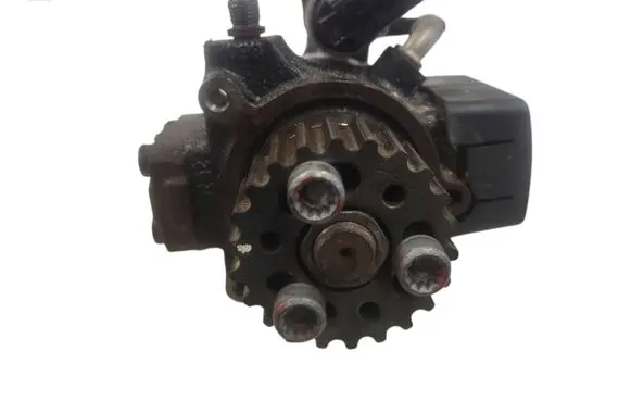 Volkswagen Caddy Fuel injection high pressure pump 03L130755E
