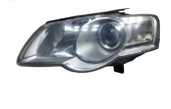 Volkswagen PASSAT B6 Headlight/headlamp 3C0941005M-kasacja 3C0941005M
