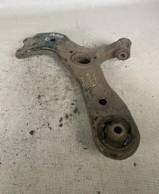 Toyota Auris E180 Front lower control arm/wishbone