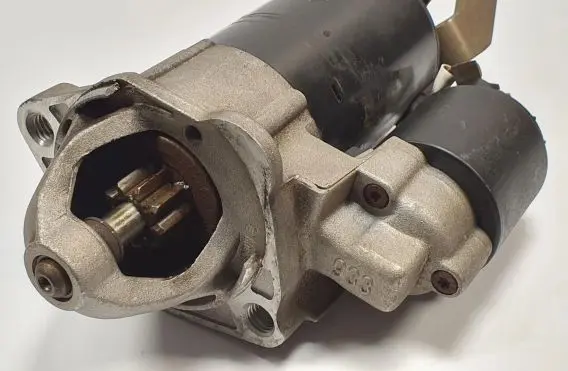 Audi A4 S4 B6 8E 8H Starter motor 06B911023