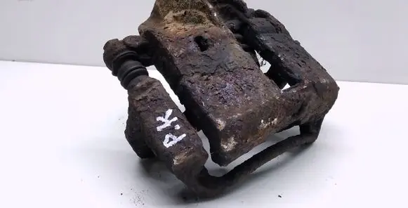 Mitsubishi Space Star Front brake caliper