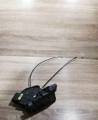 Mazda 3 I Rear door lock 3D13AA26413BP A00119D BP4K73