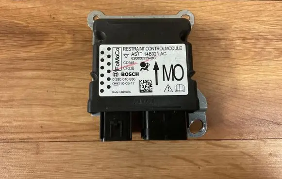 Ford Mondeo MK IV Airbag control unit/module AS7T14B321AC 6200009394BC 0285010836