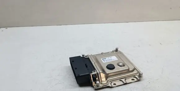 BMW 5 F10 F11 Adblue control unit 7436676 0281032222