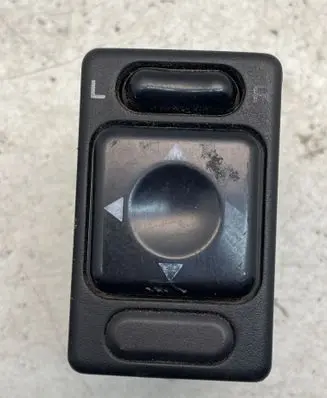 Subaru Forester SF Wing mirror switch