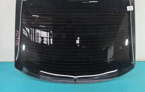 Skoda Octavia Mk2 (1Z) Rear windscreen/windshield window IMPRK1369393