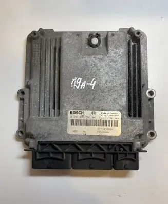 Opel Vivaro Engine control unit/module 237103984R