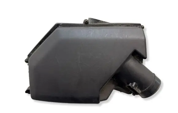 Volvo V70 Air filter box 31273658