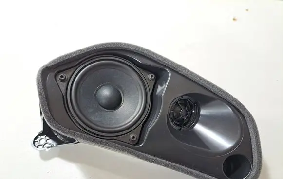 BMW X7 G07 Panel speaker 2622521 2622517