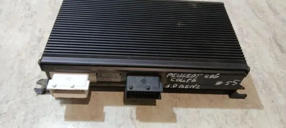Peugeot 406 Sound amplifier 9637364180