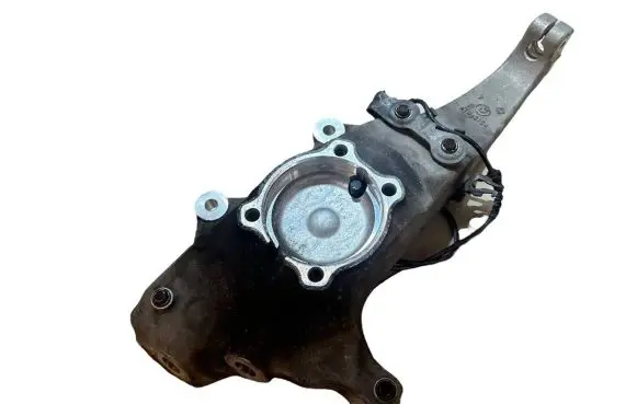 BMW 5 F10 F11 Front wheel hub spindle knuckle 6775770