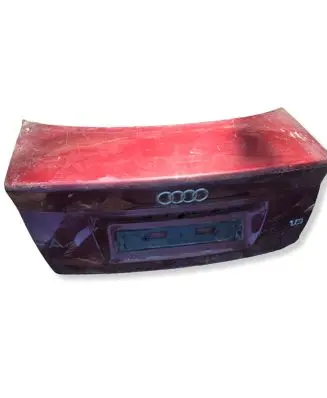 Audi A4 S4 B5 8D Tailgate/trunk/boot lid 