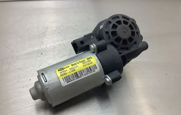 KIA EV6 Seat adjustment motor SPM28DN8 8500464 886B3L1000