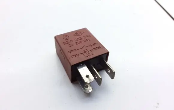 Renault Trafic II (X83) Hazard warning light relay 8200263342 29200041