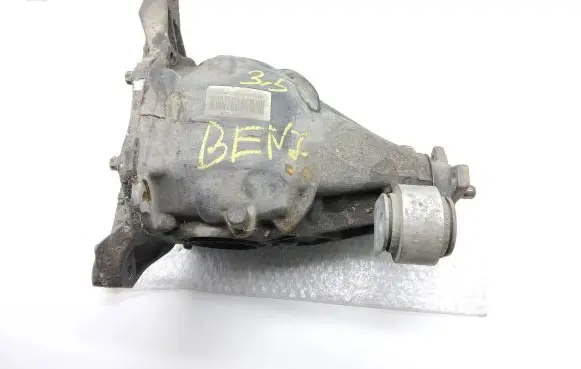 Mercedes-Benz GLK (X204) Rear differential A2043510308 2123502411 3.27