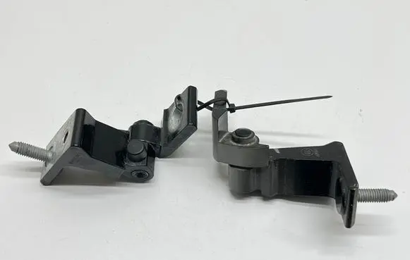 Front door hinge set