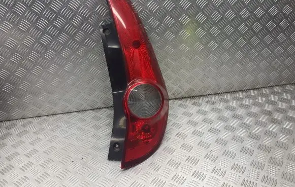 Opel Agila B Rear/tail lights