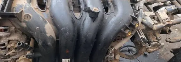 Mazda 3 I Intake manifold 0998000220 z627