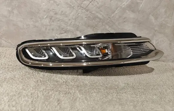 Citroen C3 Headlight/headlamp 9820877880
