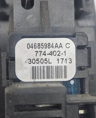 Chrysler Pacifica Electric window control switch 04685984AA 7744021 30505L