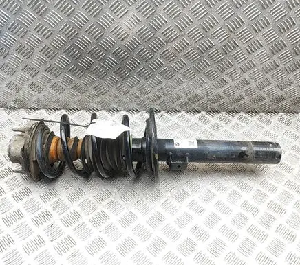BMW X4 G02 Front shock absorber/damper 6890943