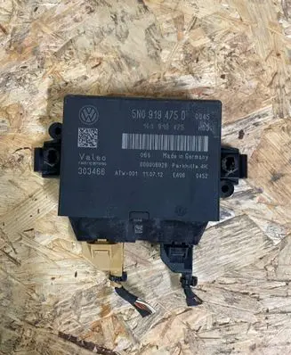 Seat Alhambra (Mk2) Parking PDC control unit/module 5N0919475D