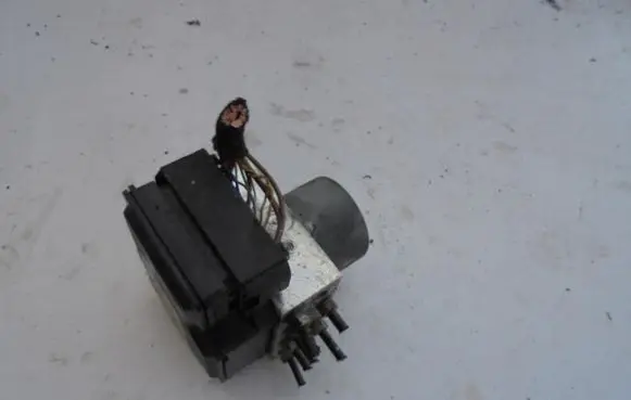 Mini One - Cooper Clubman R55 ABS Pump